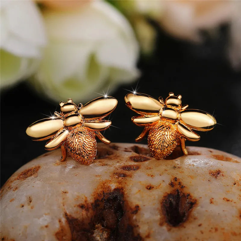 Huitan-Brincos Delicados de Abelha Feminina, Boa Qualidade, Acessórios Orelhas para Casamento, Noivado, Festa de Dança, Joias Engraçadas, na Moda